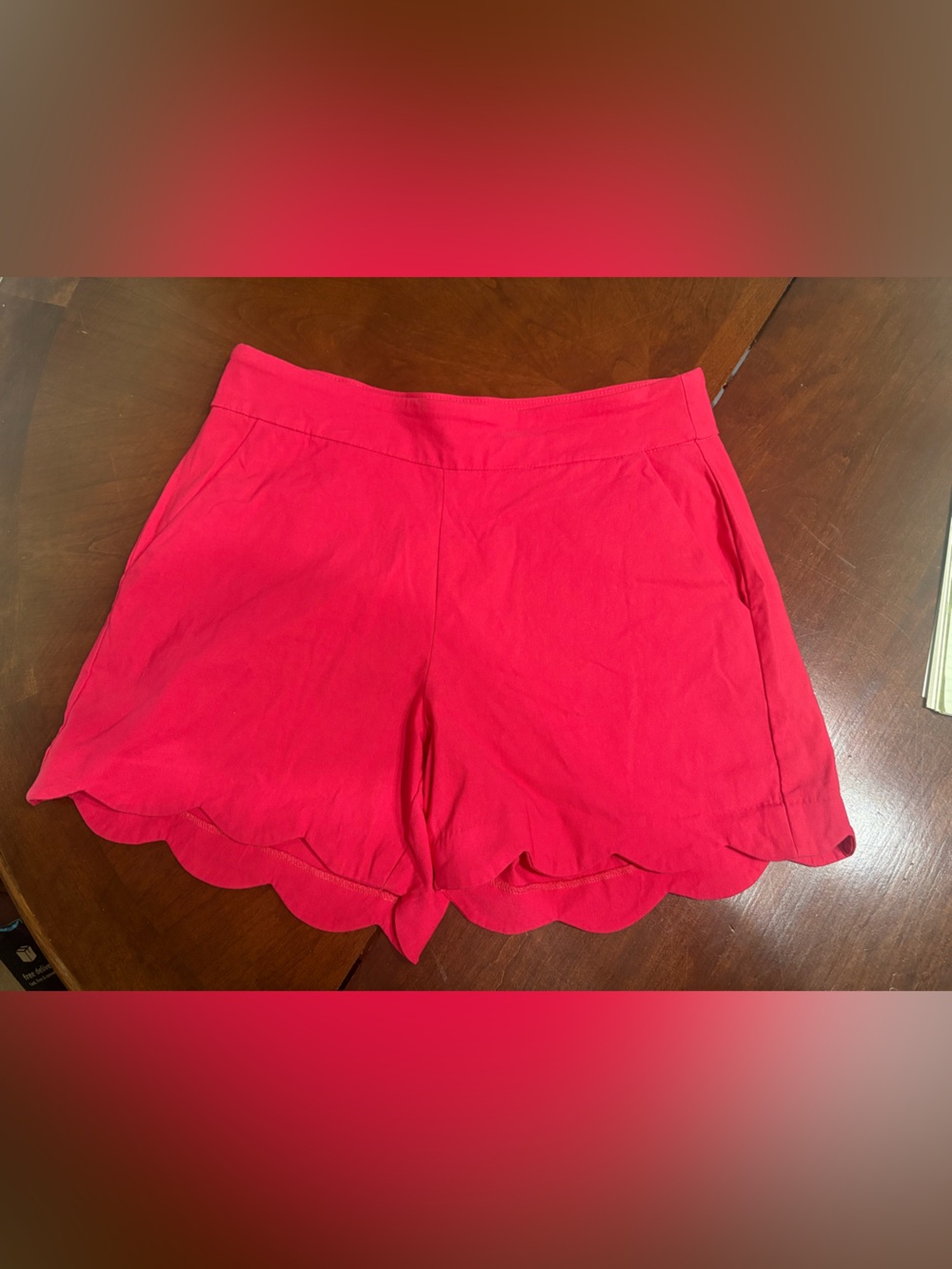 crown & ivy Bright Pink Scallop Hem Shorts